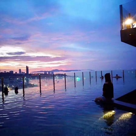 Pattaya Center Seascape Apartment Bagian luar foto